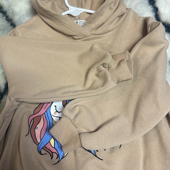 Gorgeous unicorn sweaters - Picture 9 of 9